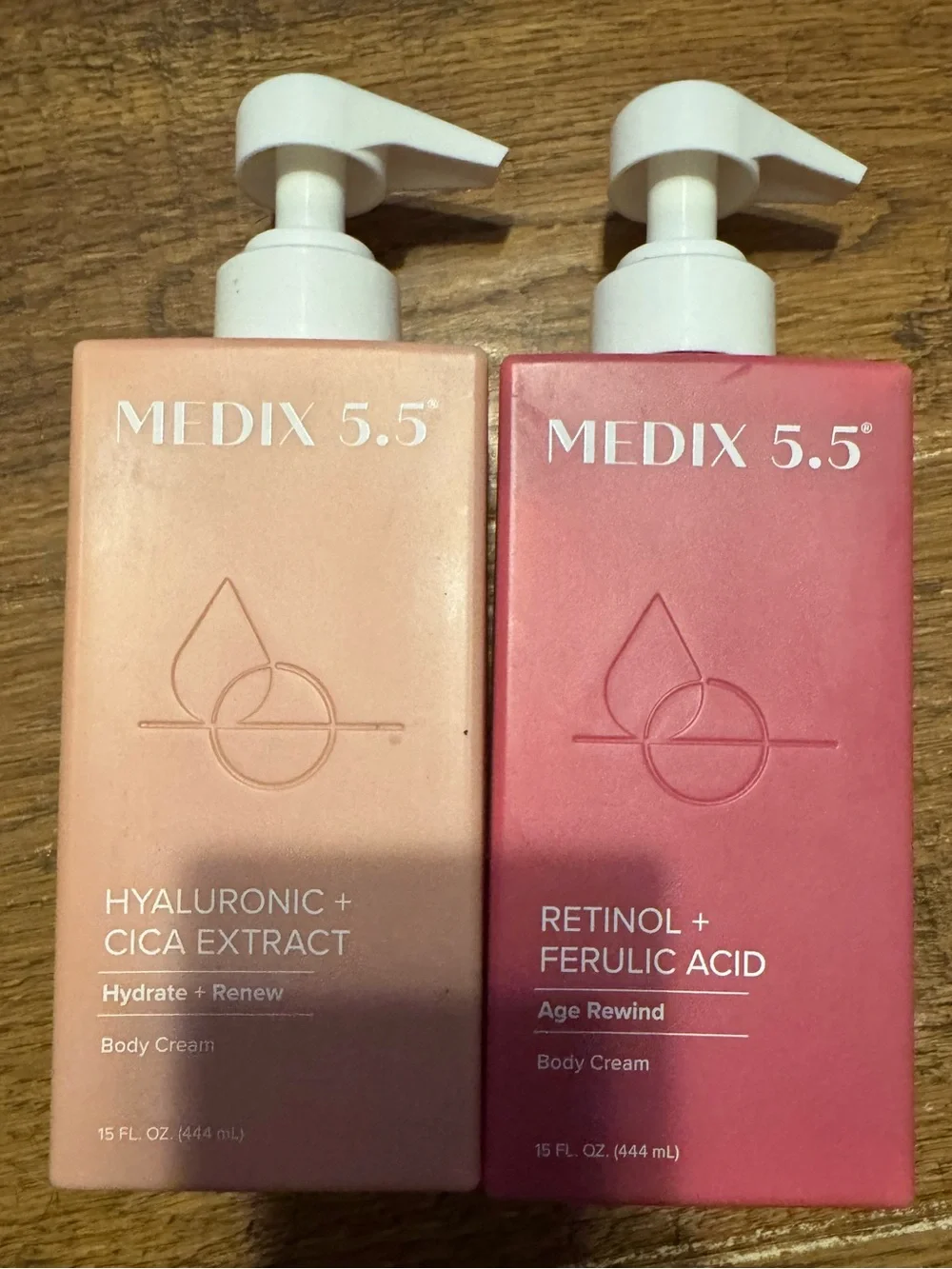 Medix 5.5 Hyaluronic + Cica & Retinol + Ferulic Body Cream Lot 2 large bottles